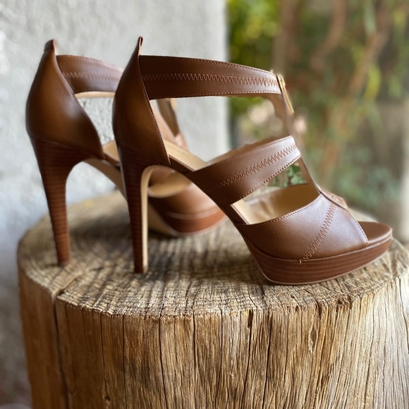 Michael Kors Damita Platform Leather Brown/Gold - Picture 2 of 10